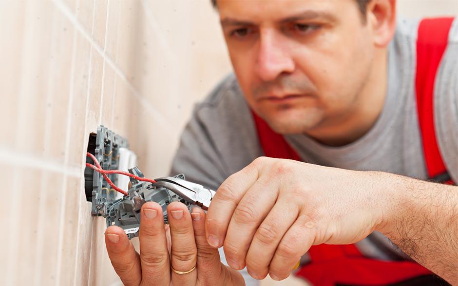 recherche électricien Paris 2